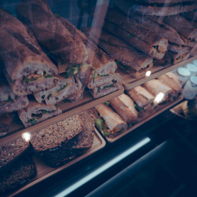 Sandwiches en présentation @miandaphotography (Adrien Dubois)